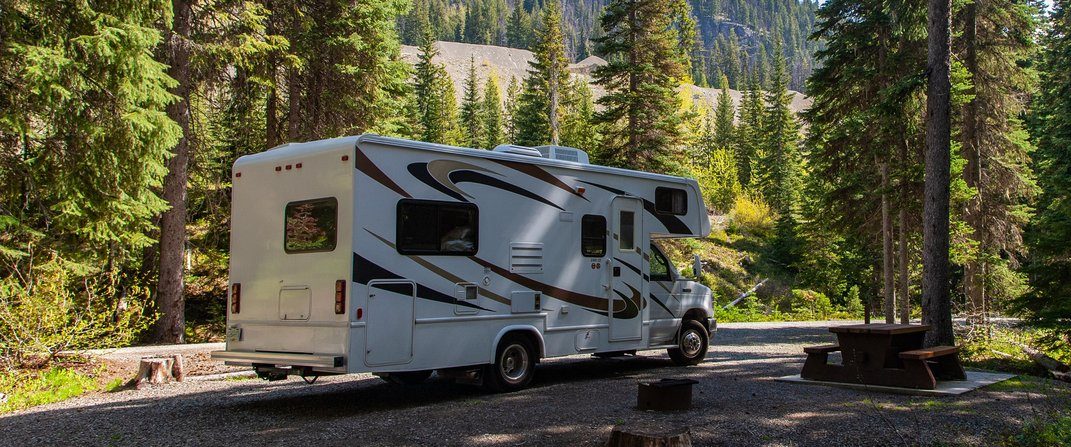 Why a $140,000 Rental RV Offsets $125,000 of Salary, or Nothing